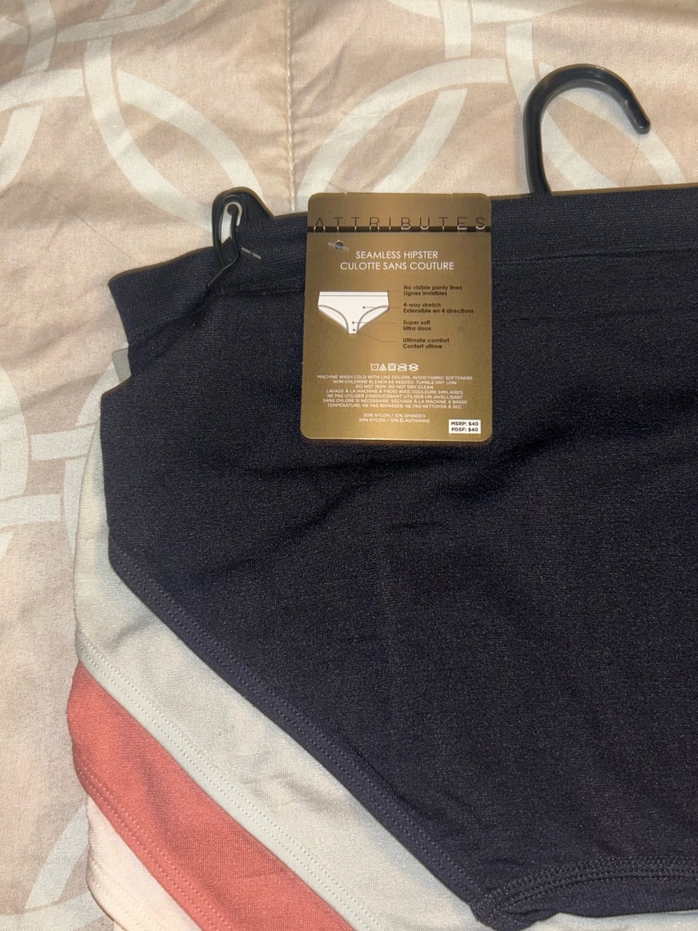Seamless Hipster (6)-Pack Panties – Neutral & Black Mix - Picture 3 of 3